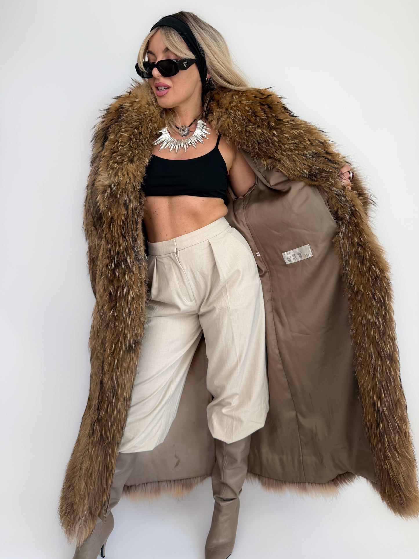 Vintage Brown Full-Length Natural Raccoon Winter Fur Coat  S-M